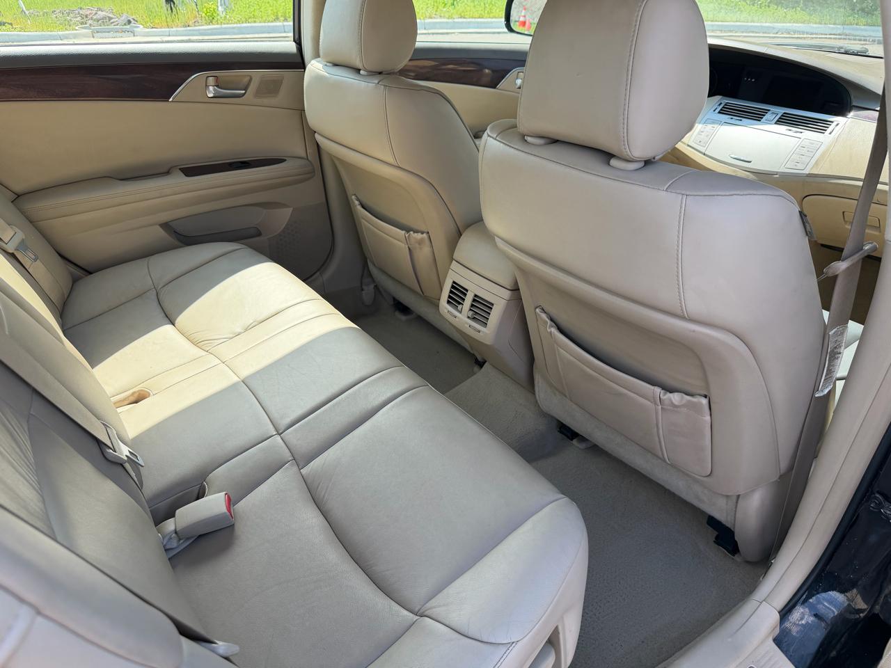 Toyota Avalon XL 2008