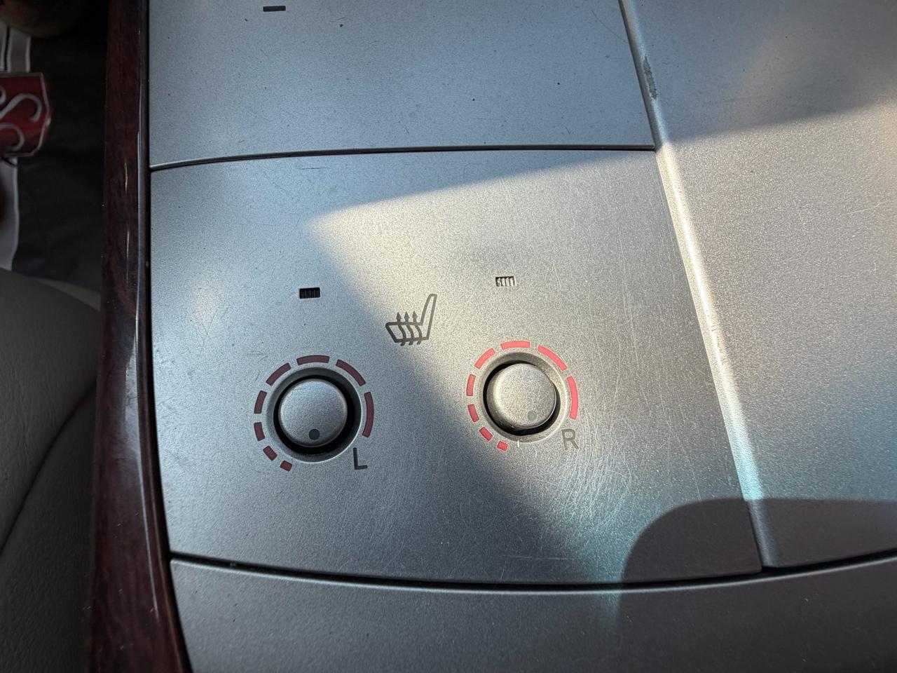Toyota Avalon XL 2008