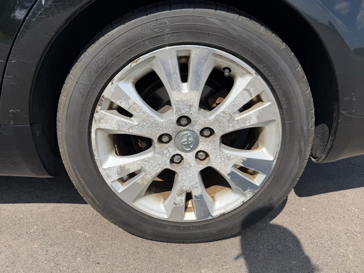 Toyota Avalon XL 2008