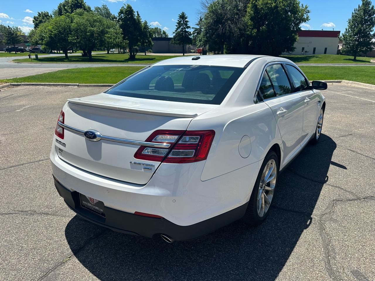 Ford Taurus Limited AWD 2014
