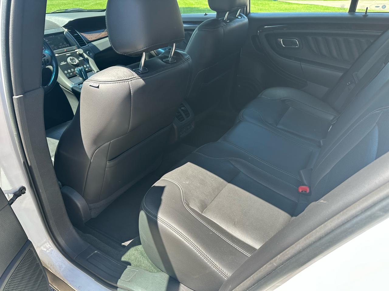 Ford Taurus Limited AWD 2014