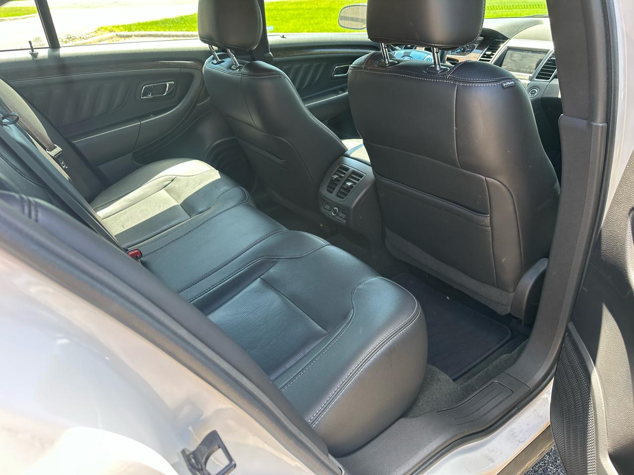Ford Taurus Limited AWD 2014