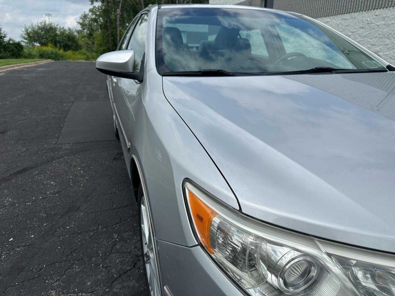 Toyota Camry XLE V6 2012
