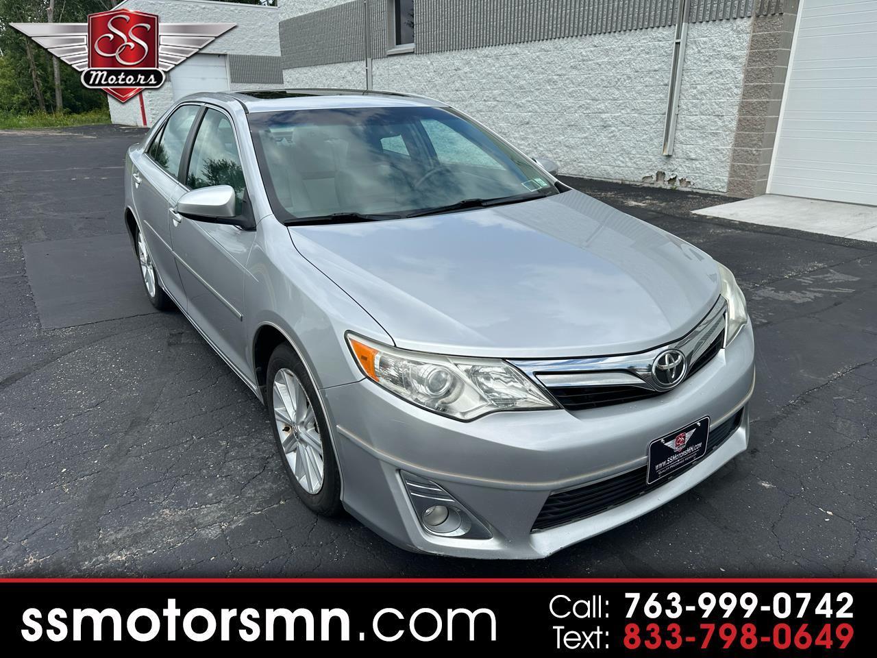 Toyota Camry XLE V6 2012