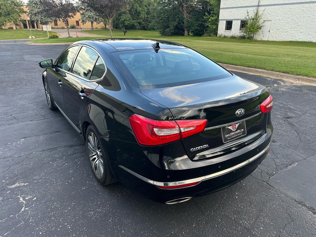 Kia Cadenza Limited 2014