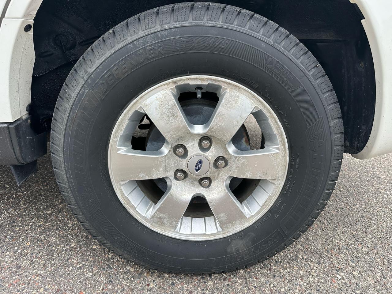 Ford Escape Hybrid 4WD 2011