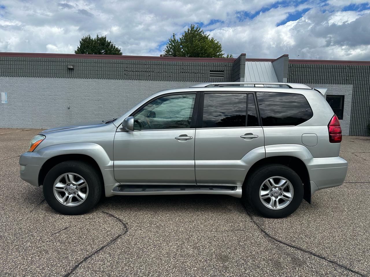 Lexus GX 470 Sport Utility 2004