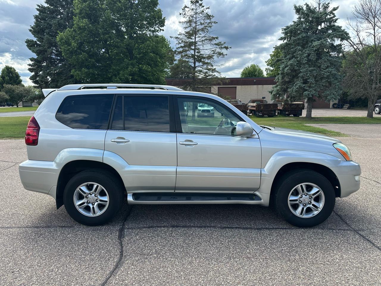 Lexus GX 470 Sport Utility 2004