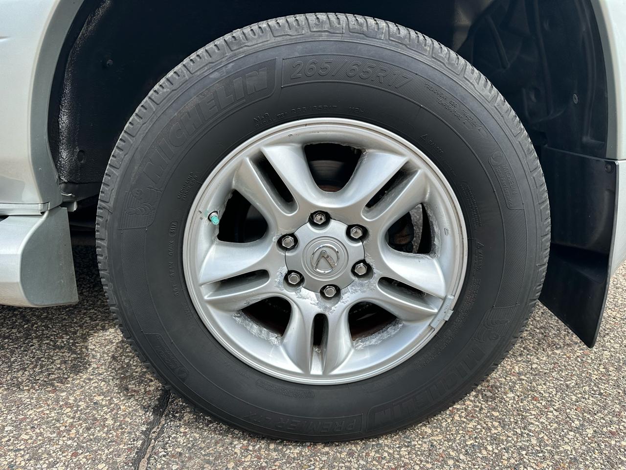 Lexus GX 470 Sport Utility 2004