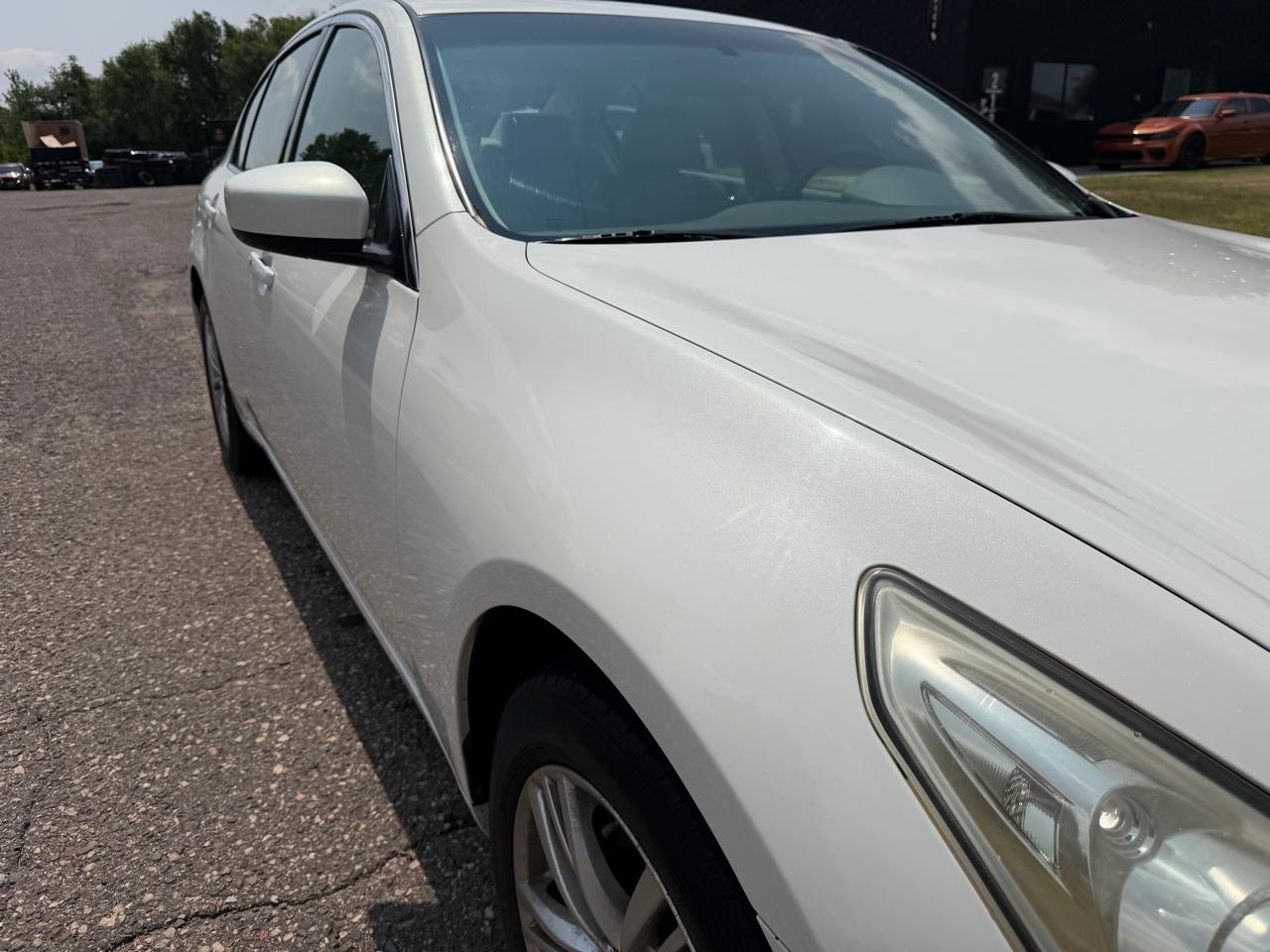 Infiniti G Sedan G25x AWD 2011