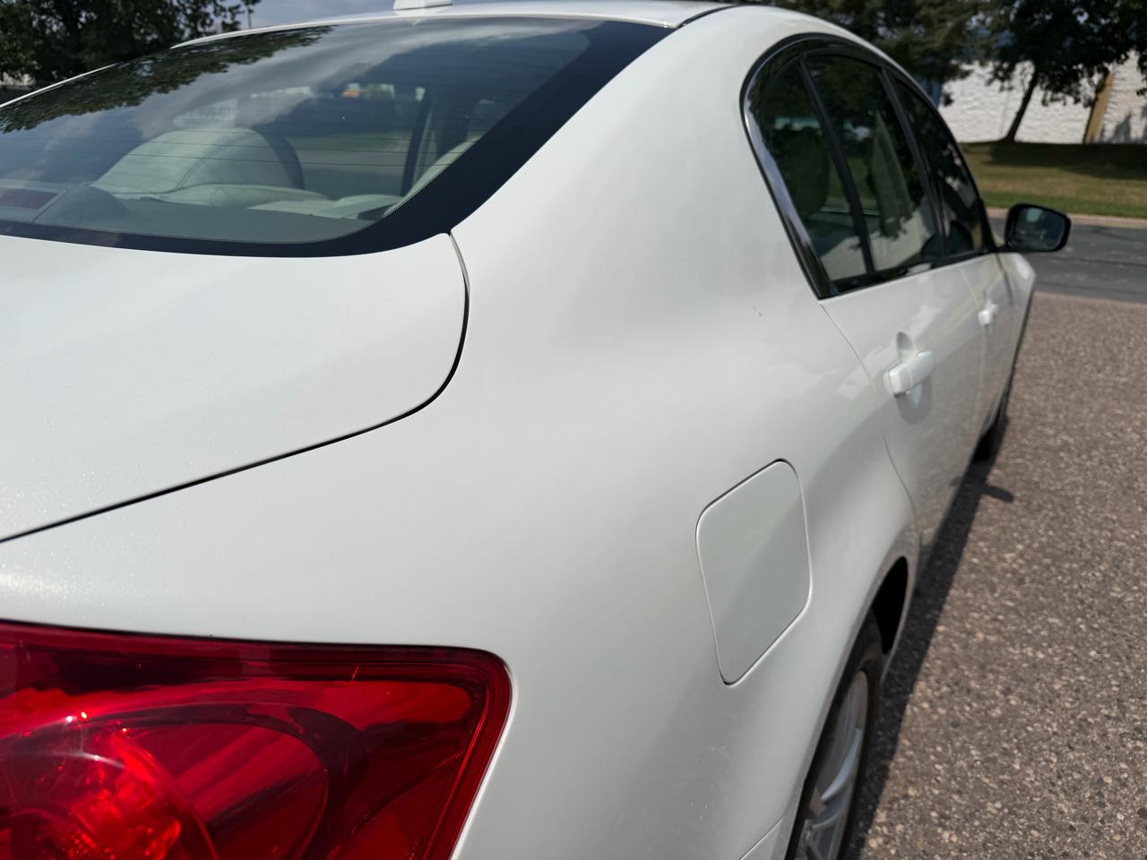 Infiniti G Sedan G25x AWD 2011