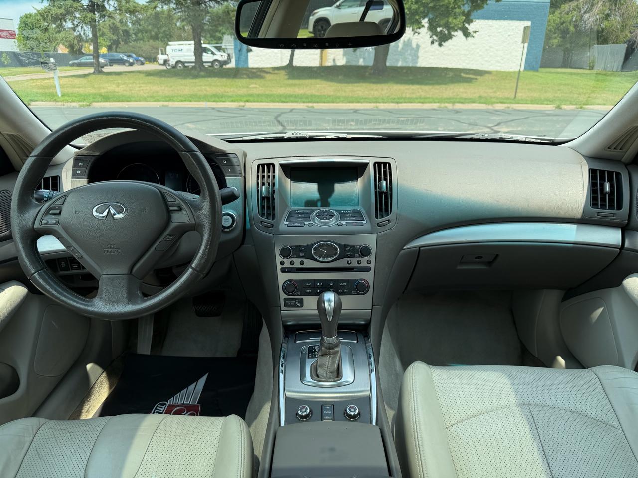 Infiniti G Sedan G25x AWD 2011