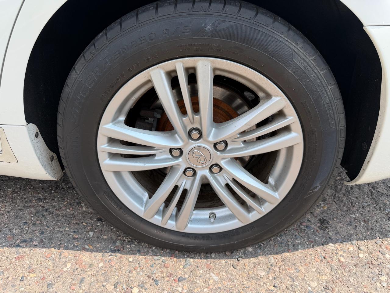 Infiniti G Sedan G25x AWD 2011