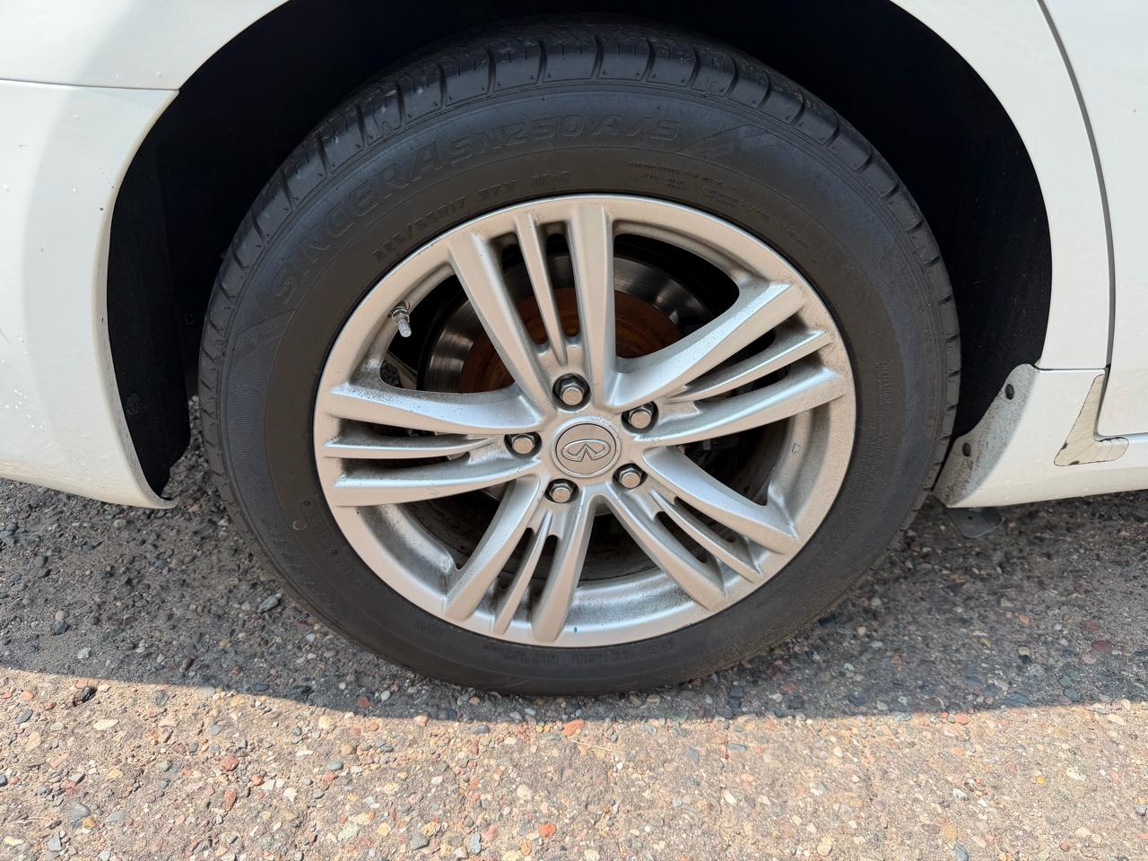 Infiniti G Sedan G25x AWD 2011