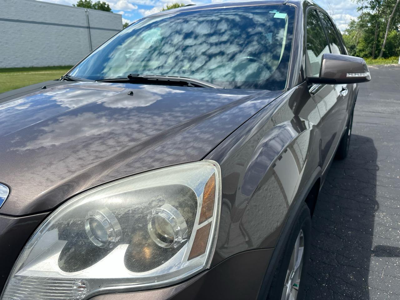 GMC Acadia SLT-2 AWD 2011