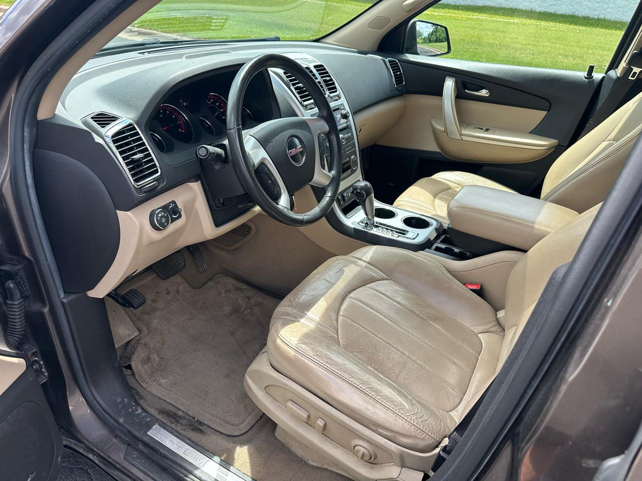 GMC Acadia SLT-2 AWD 2011