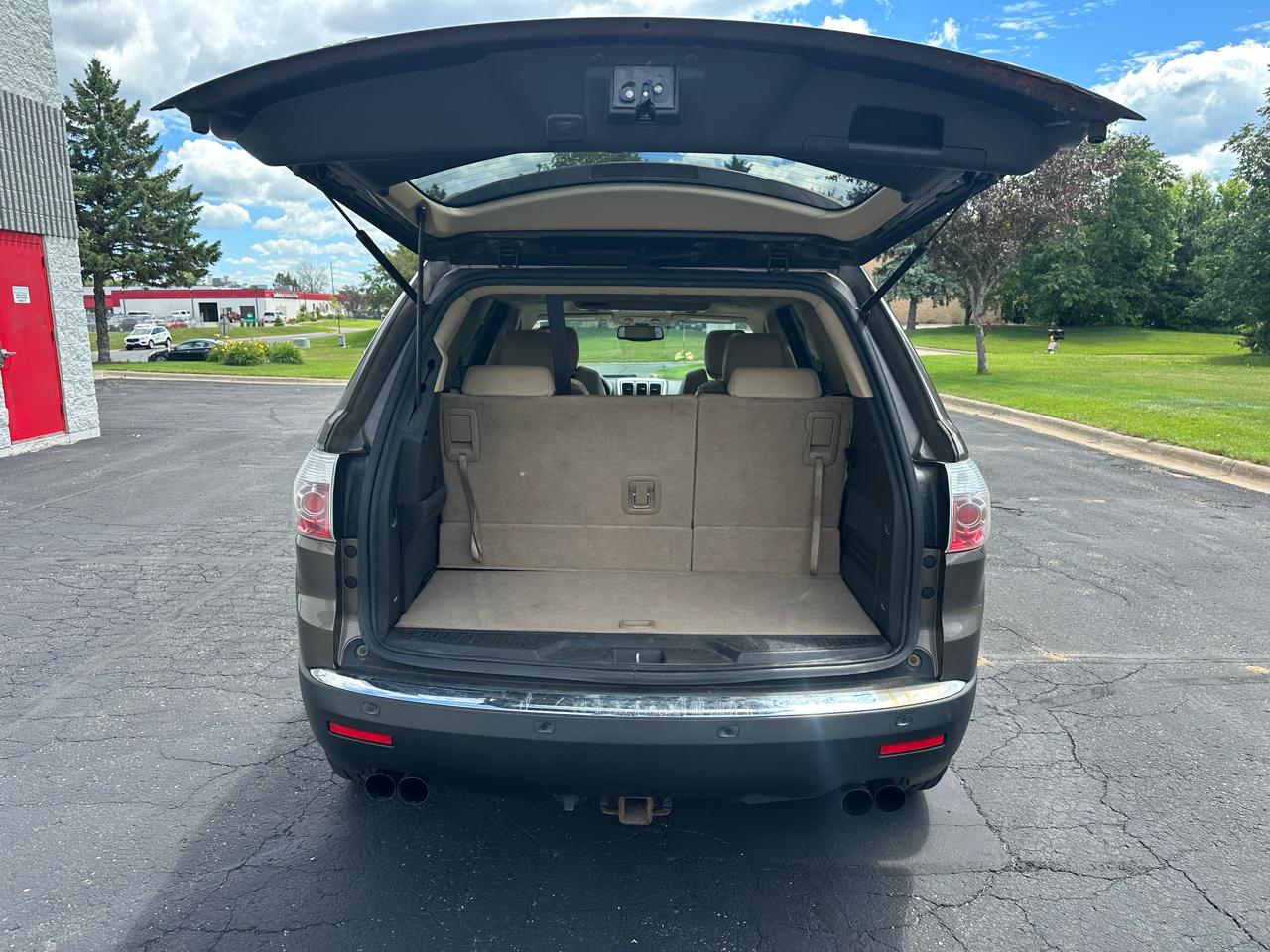 GMC Acadia SLT-2 AWD 2011