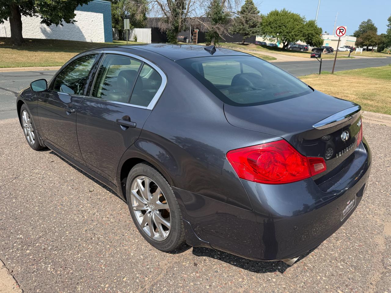 Infiniti G Sedan 37x AWD 2012