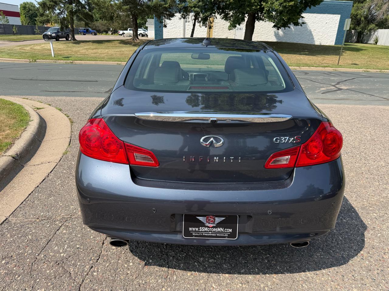 Infiniti G Sedan 37x AWD 2012