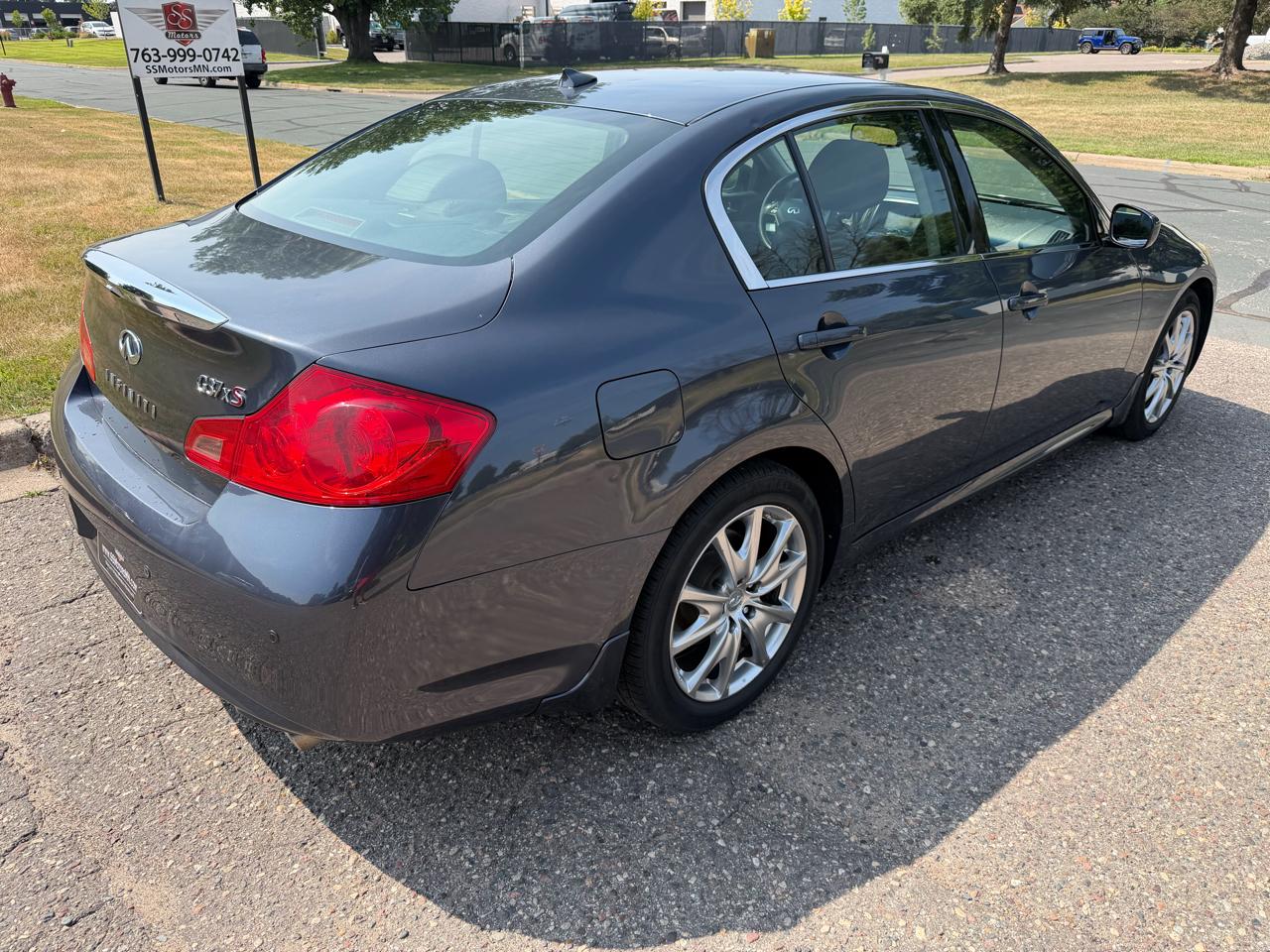 Infiniti G Sedan 37x AWD 2012