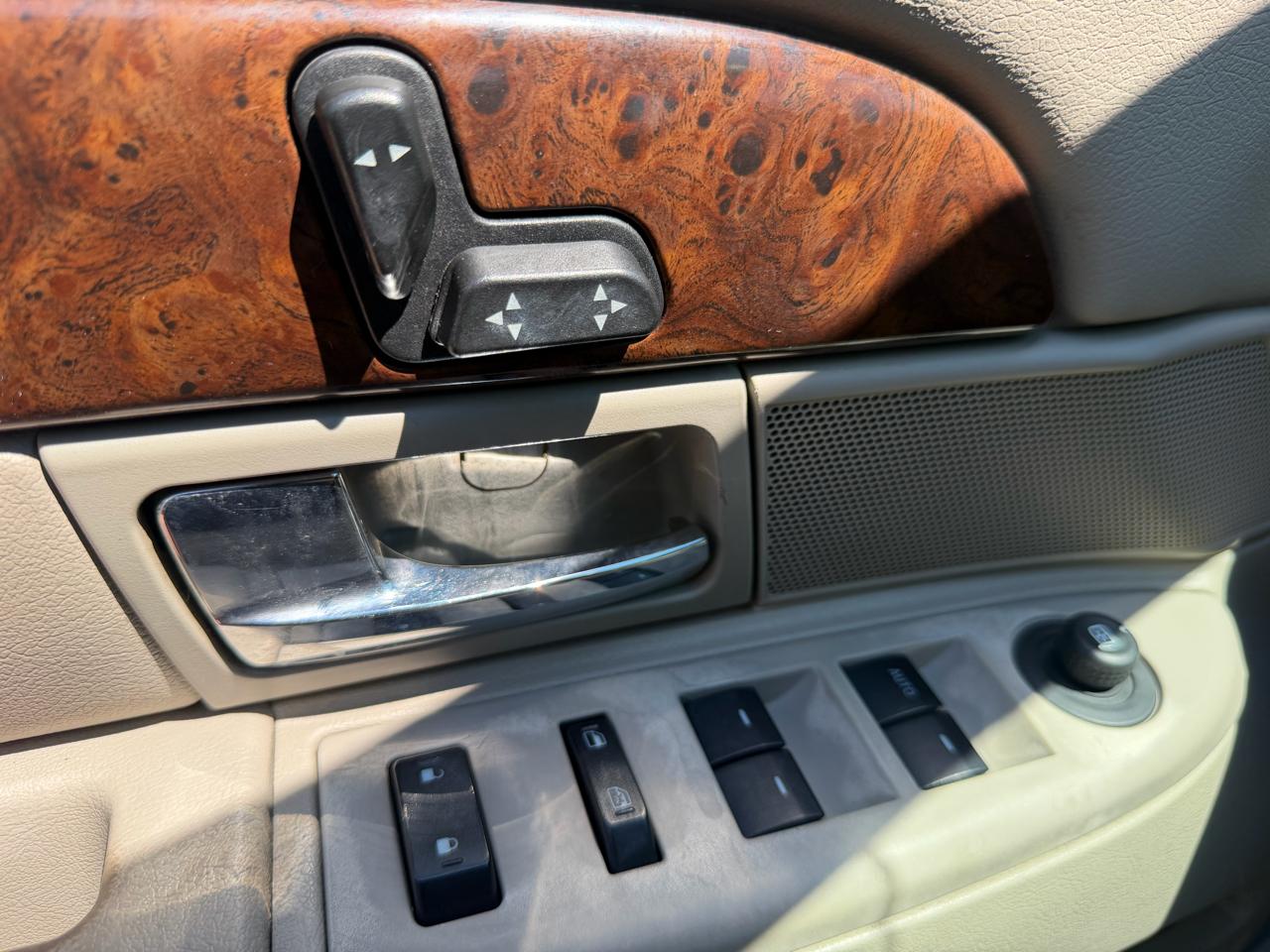 Mercury Grand Marquis LS 2010