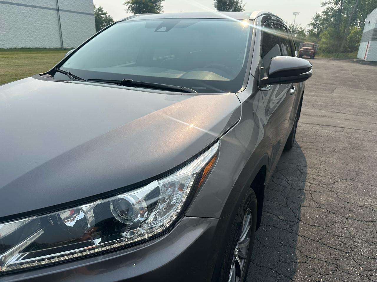 Toyota Highlander XLE AWD V6 2019
