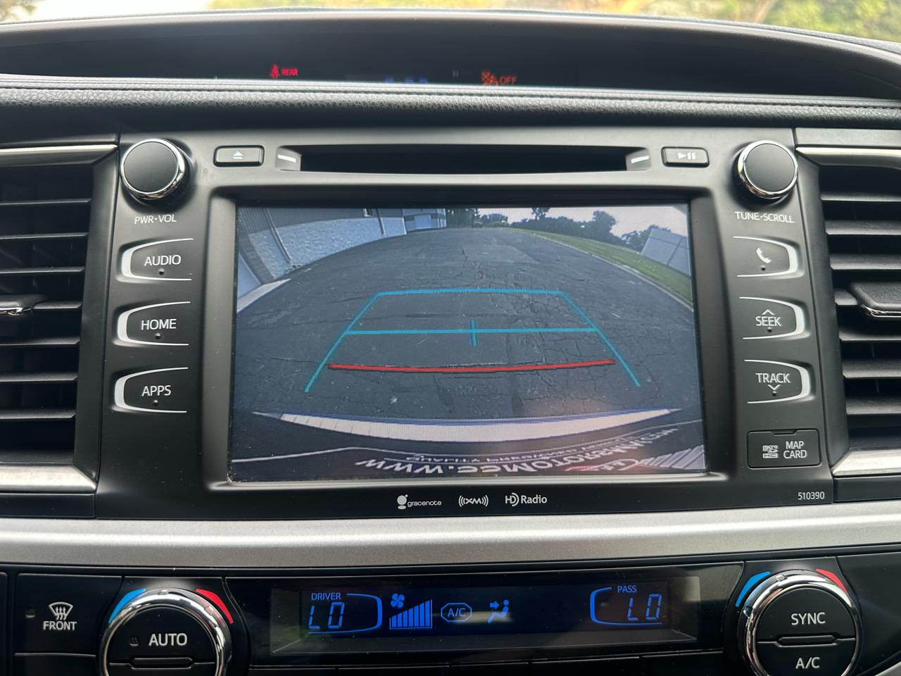 Toyota Highlander XLE AWD V6 2019