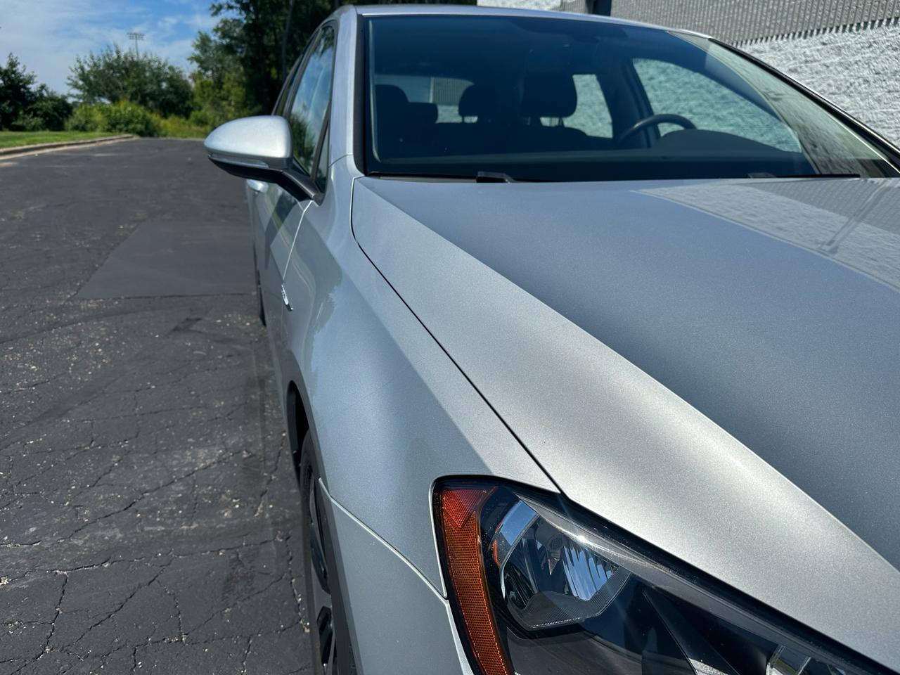 Volkswagen e-Golf SE 2016