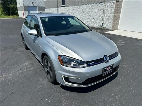 2016 Volkswagen e-Golf SE