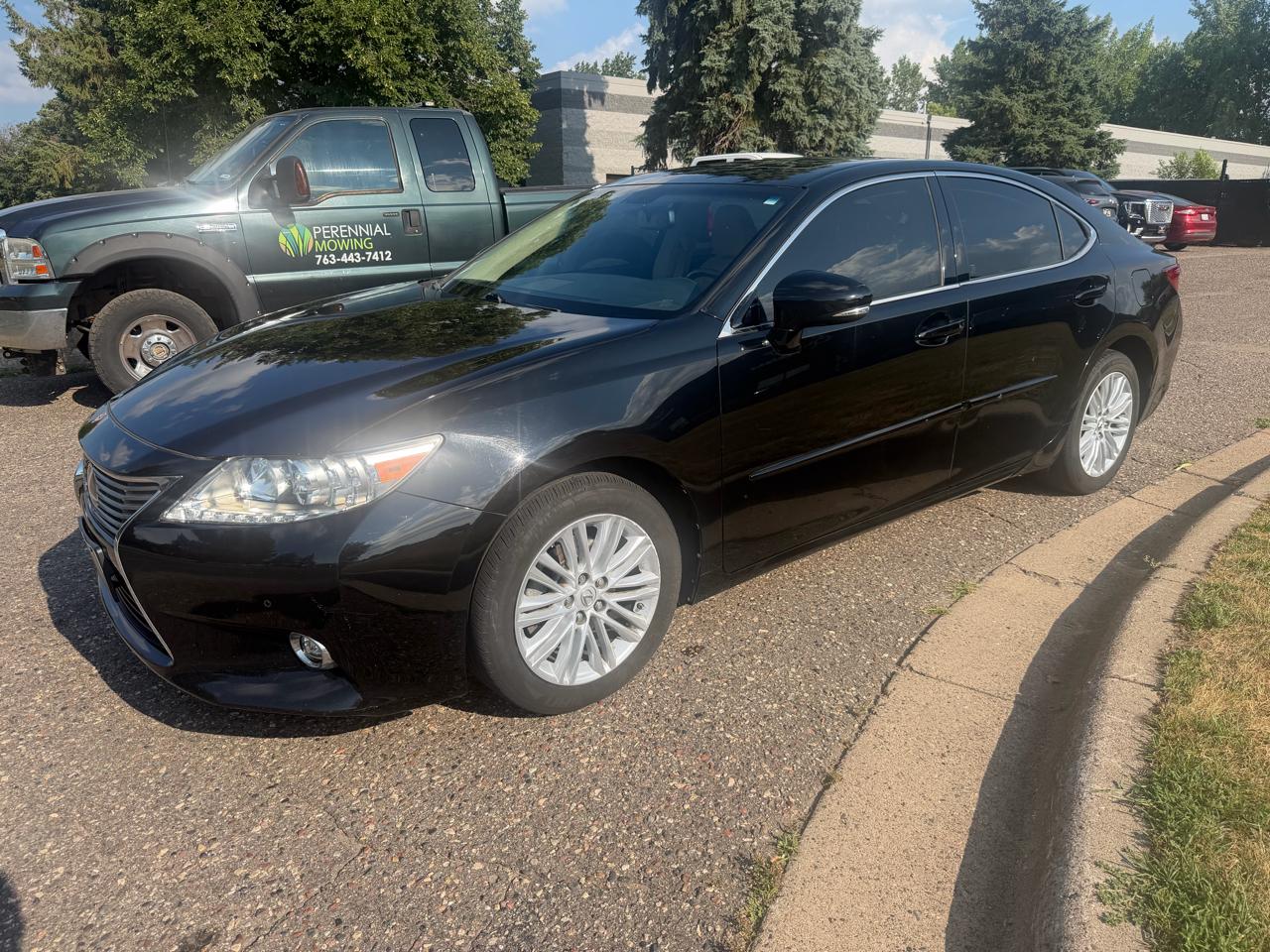 Lexus ES  2014