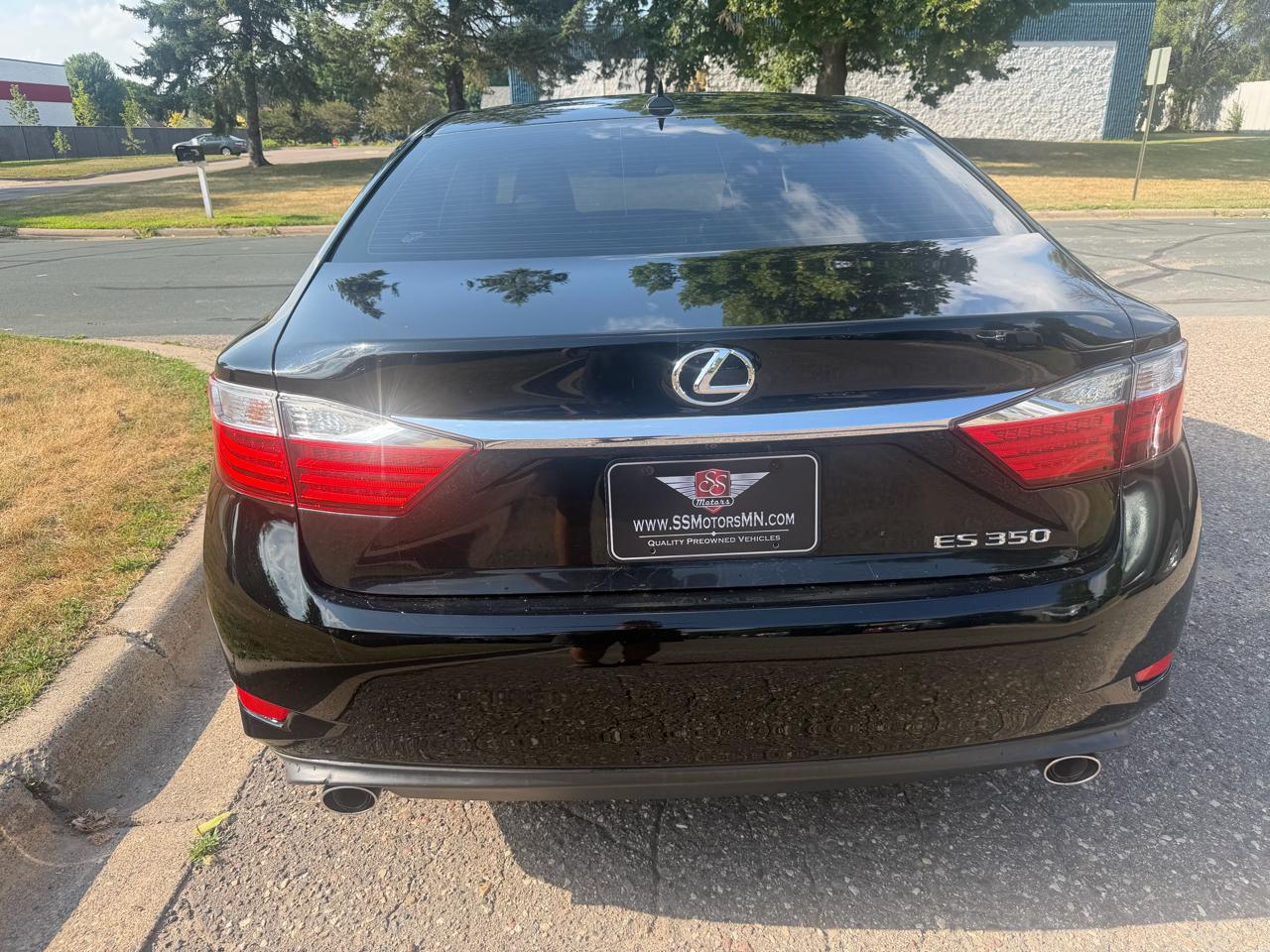 Lexus ES  2014