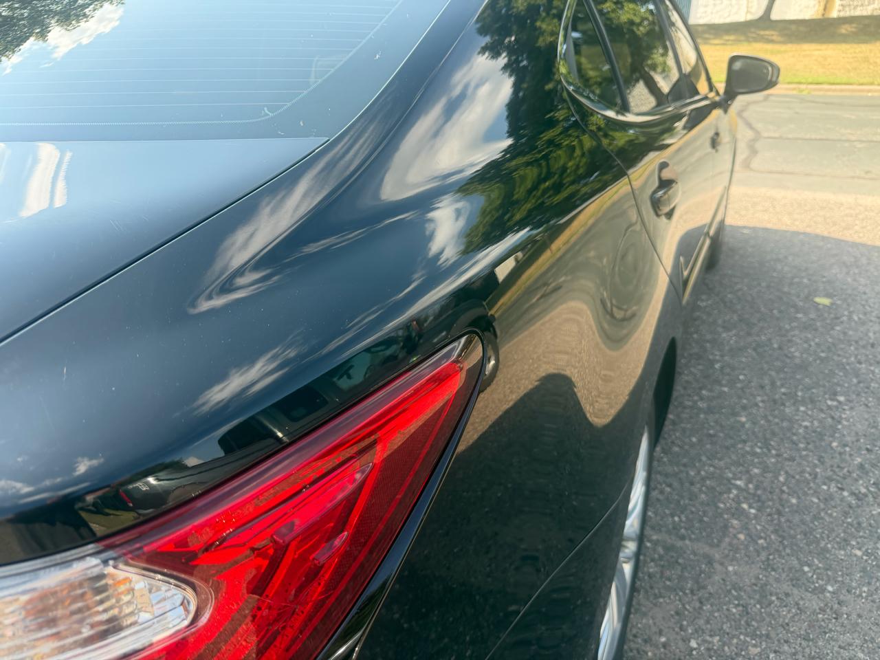 Lexus ES  2014