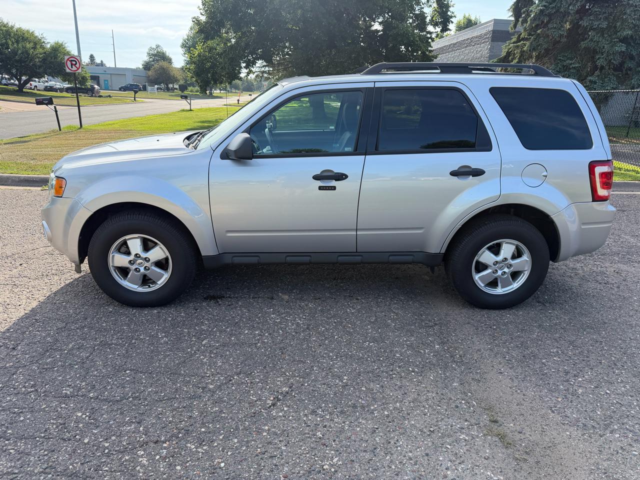 Ford Escape  2010