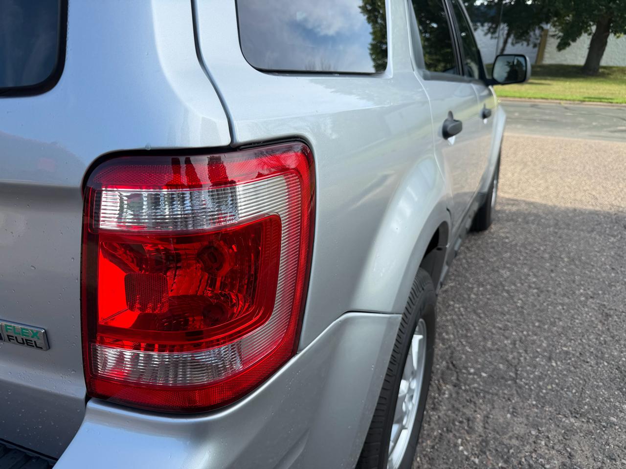 Ford Escape  2010