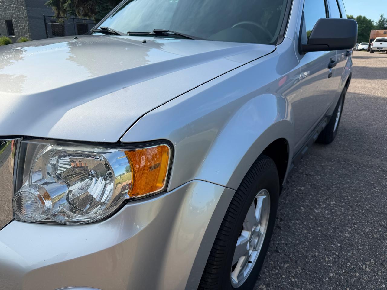Ford Escape  2010