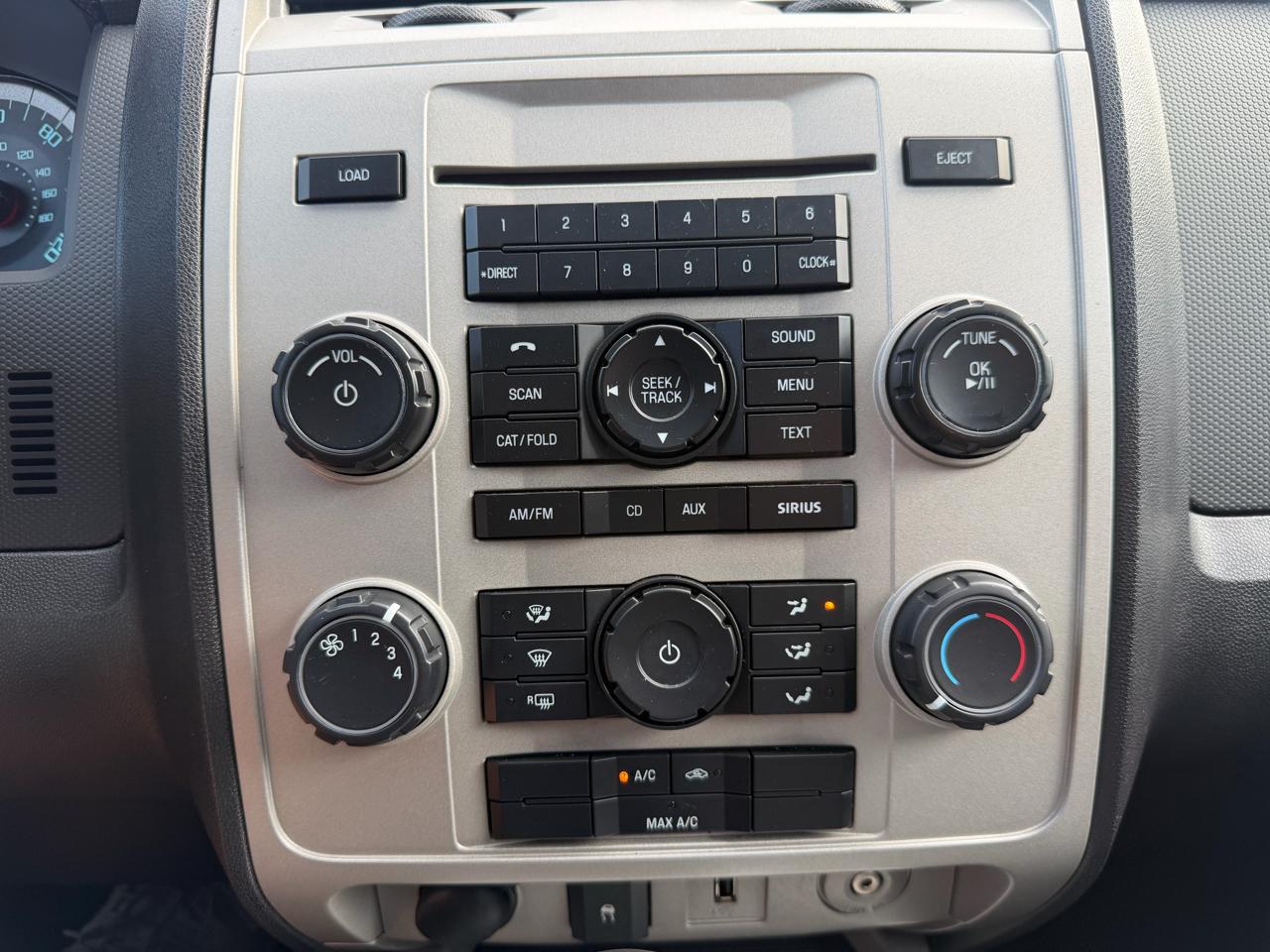 Ford Escape  2010