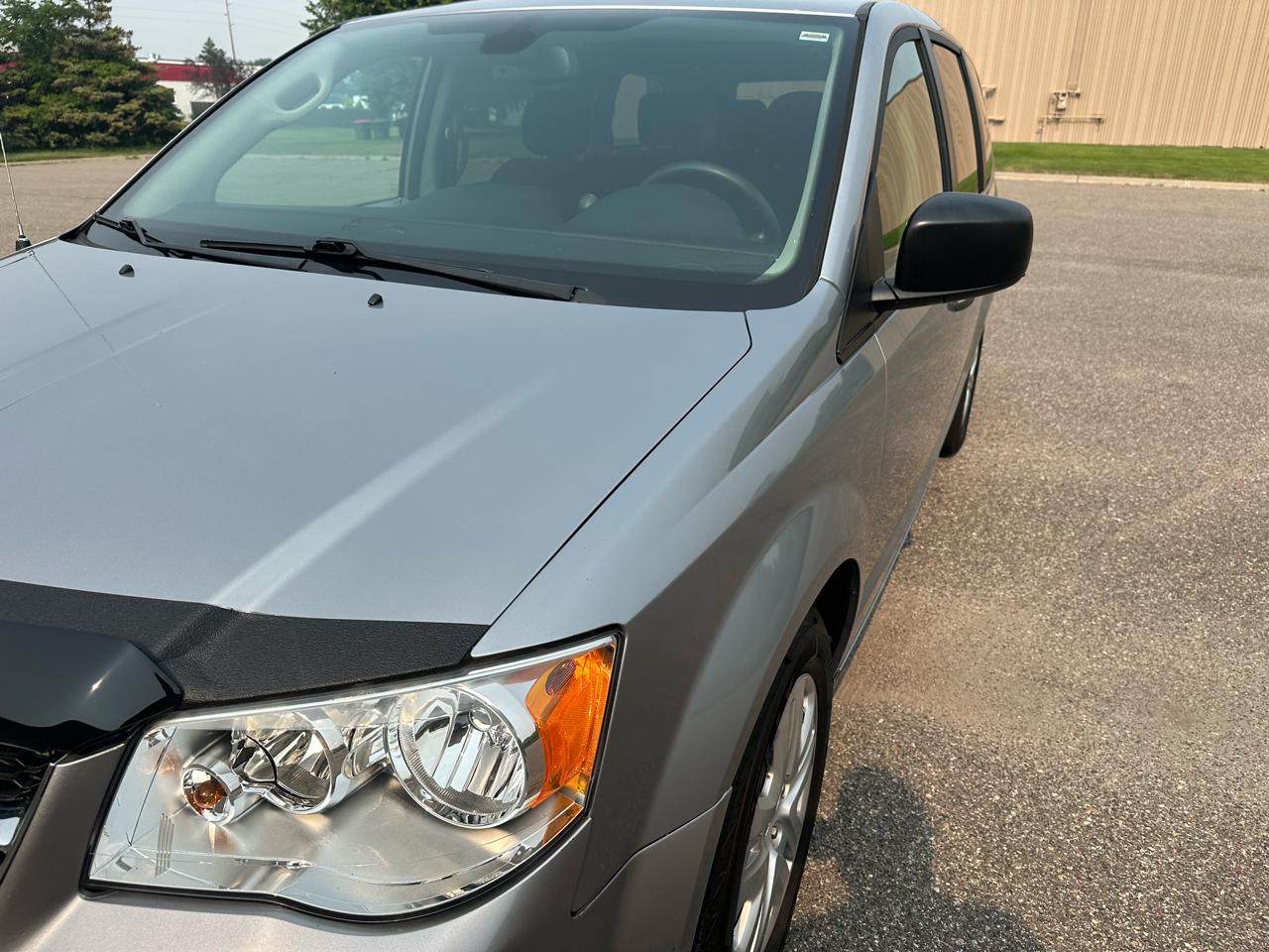 Dodge Grand Caravan SE 2019