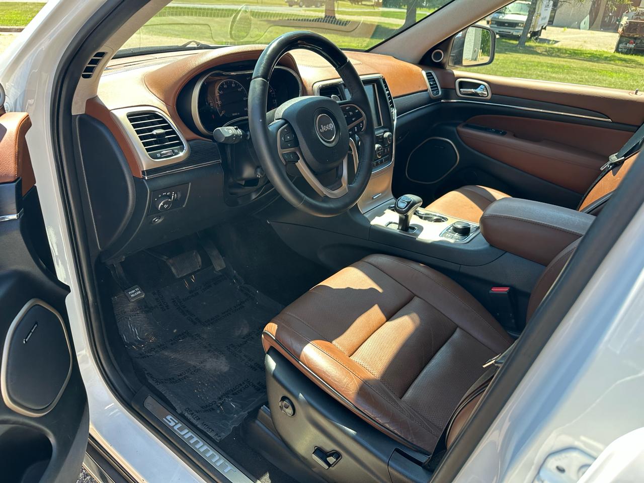Jeep Grand Cherokee Summit 4WD 2015