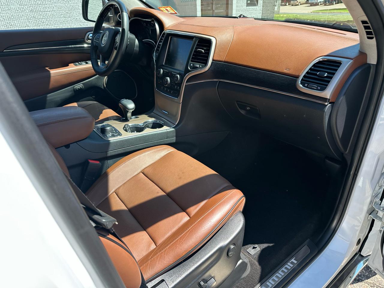 Jeep Grand Cherokee Summit 4WD 2015