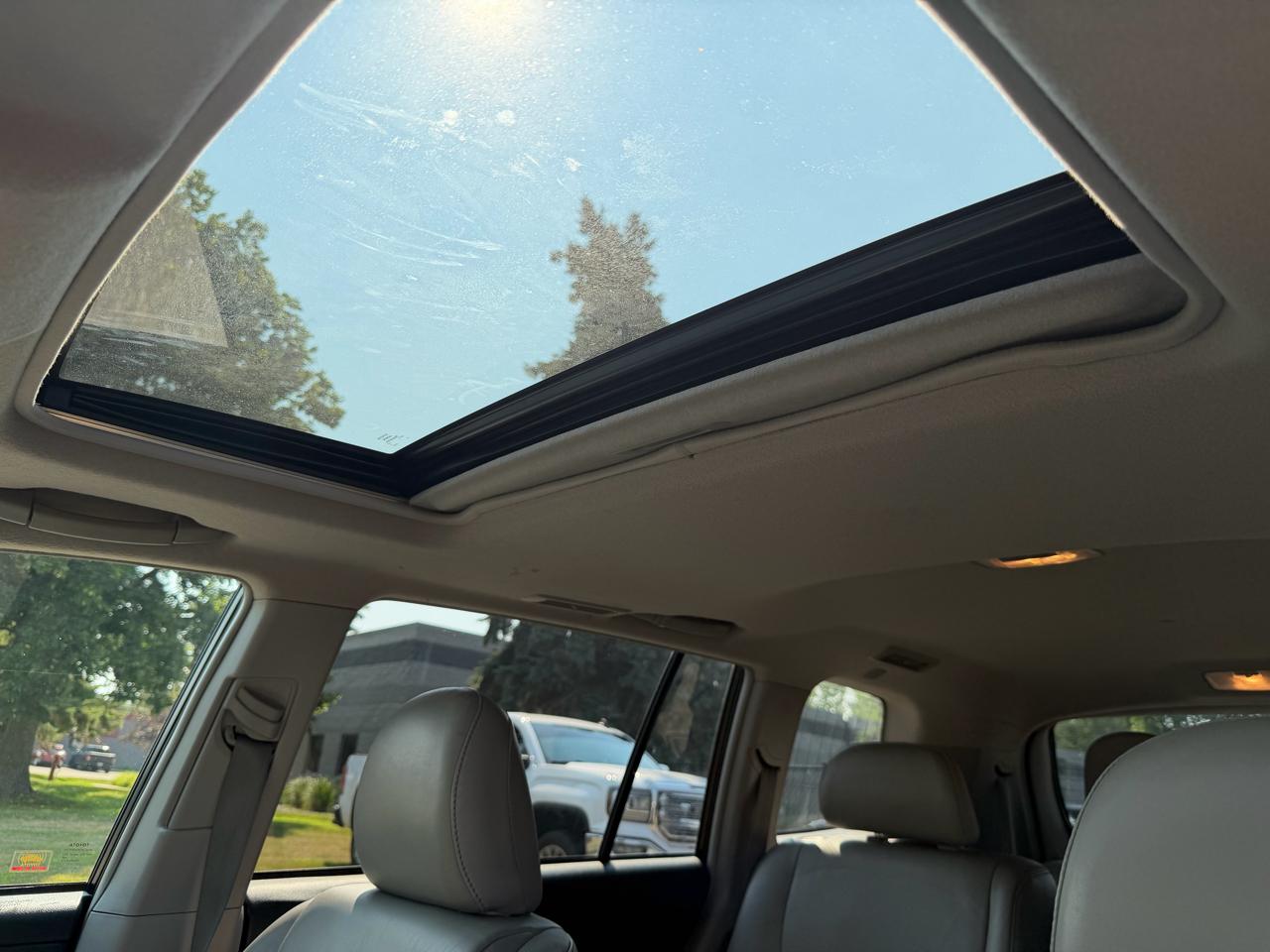 Toyota Highlander Base 4WD 2013