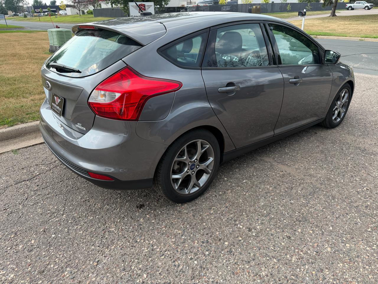 Ford Focus SE Hatch 2014