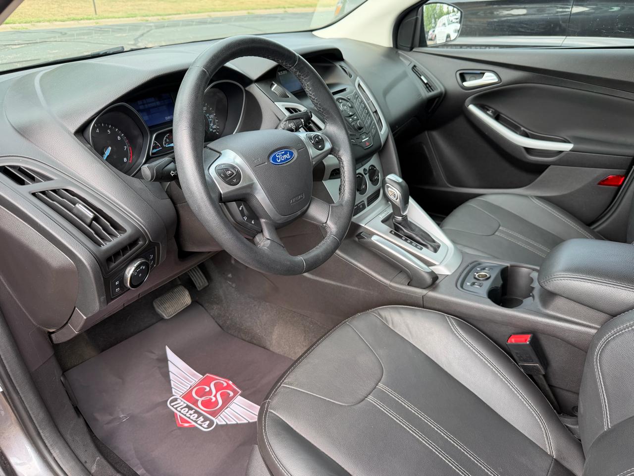 Ford Focus SE Hatch 2014