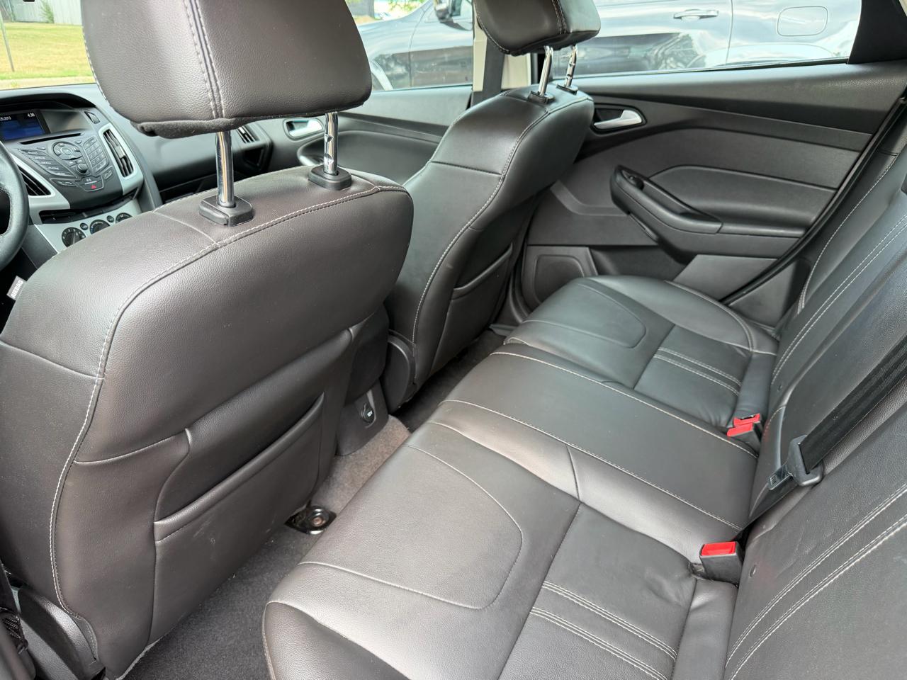 Ford Focus SE Hatch 2014