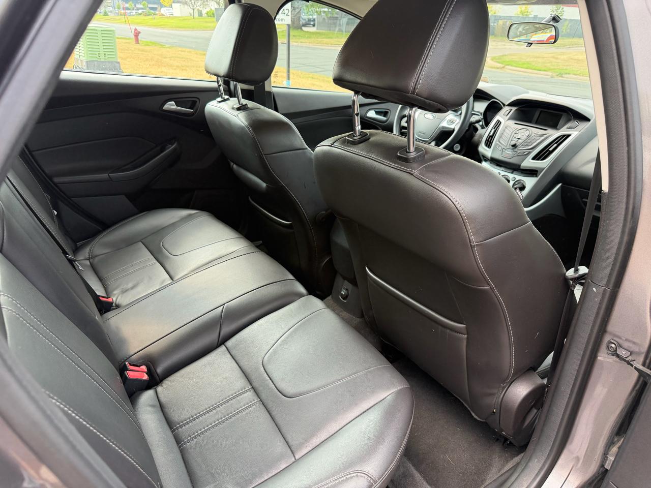 Ford Focus SE Hatch 2014