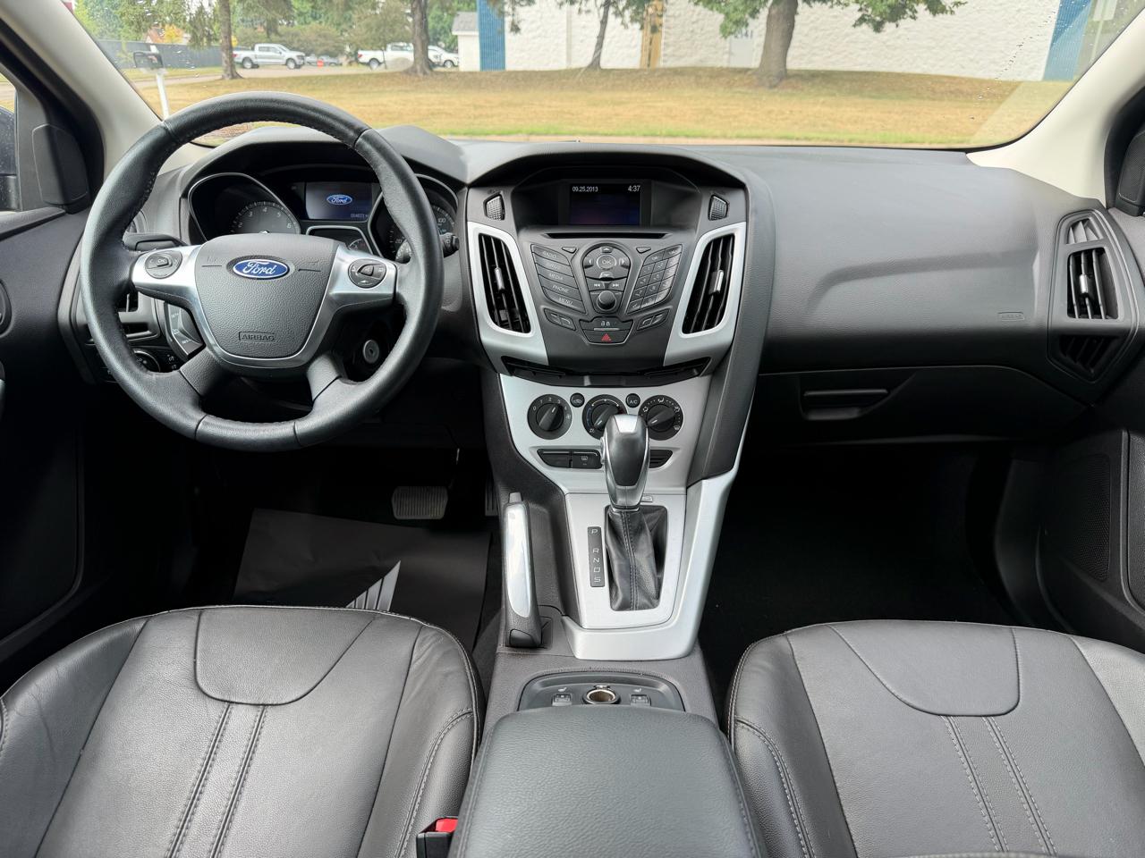 Ford Focus SE Hatch 2014