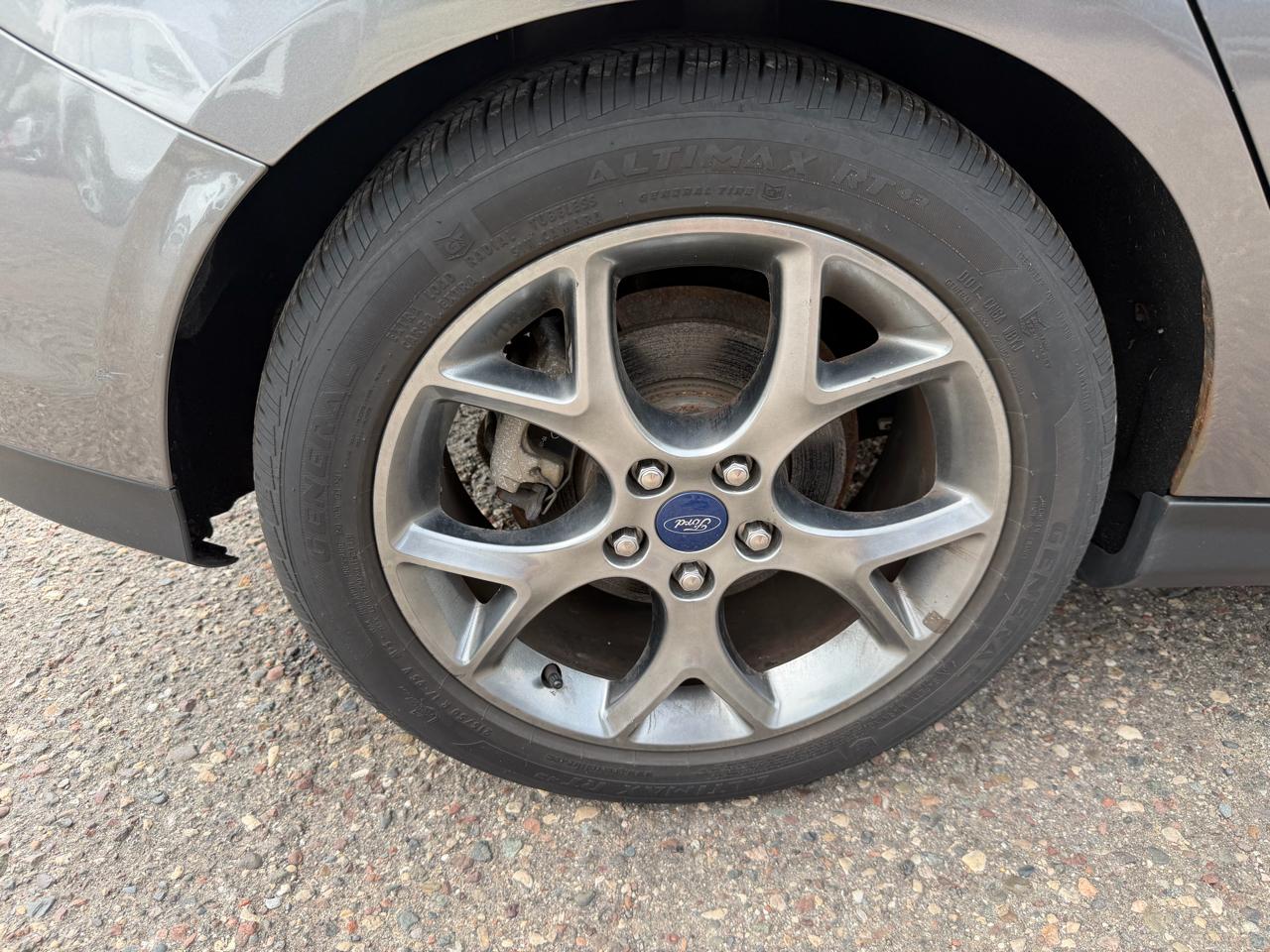 Ford Focus SE Hatch 2014