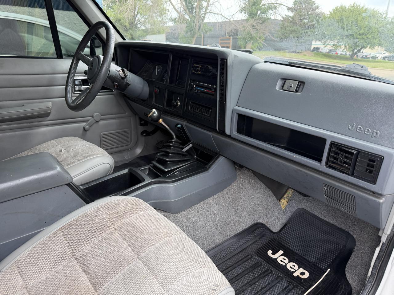 Jeep Comanche 4WD 1992