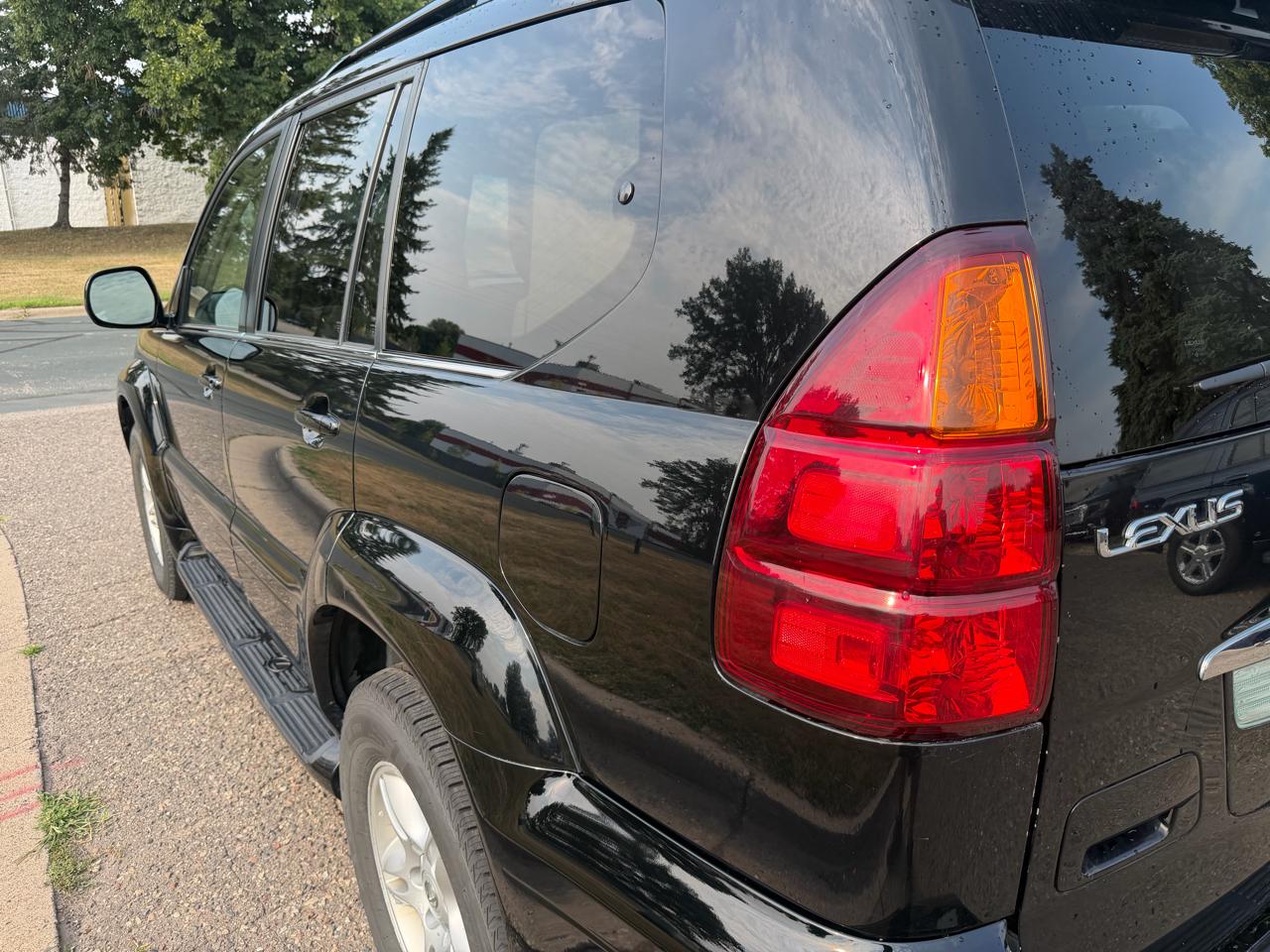Lexus GX 470 Sport Utility 2004