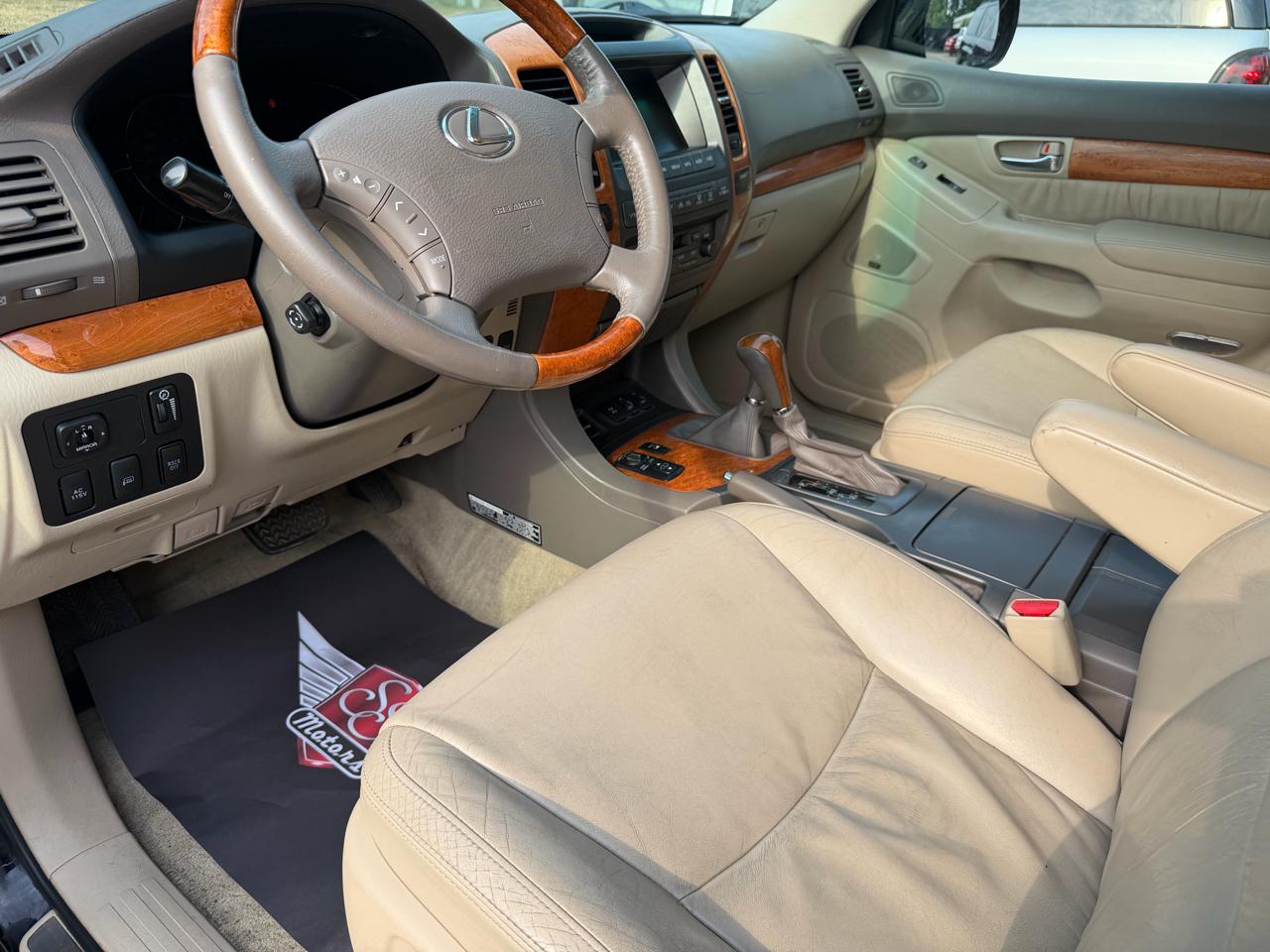 Lexus GX 470 Sport Utility 2004