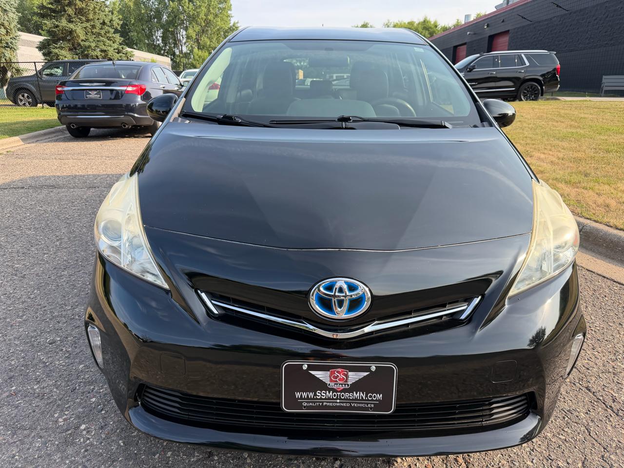 Toyota Prius V Three 2014